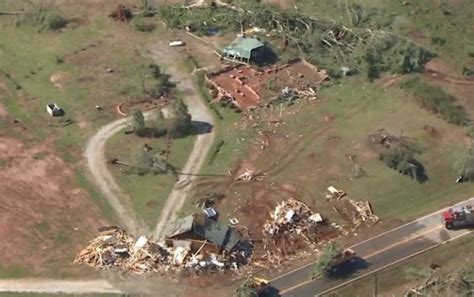 At Least 33 Dead Half A Million Without Power After Storms Tornadoes Batter South Weather