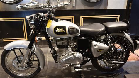 Is capable of consistent high speeds. 2019 Royal Enfield Classic 350 | Dual Channel ABS ...