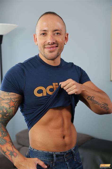 Daily Bodybuilding Motivation Model Mexican Jordano Santoro