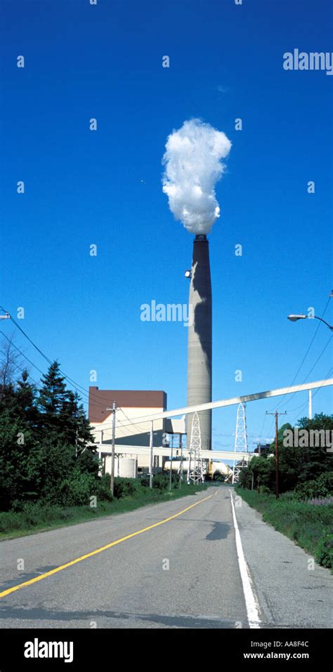 Coal Fired Power Plant In Belledune New Brunswick Stock Photo Alamy