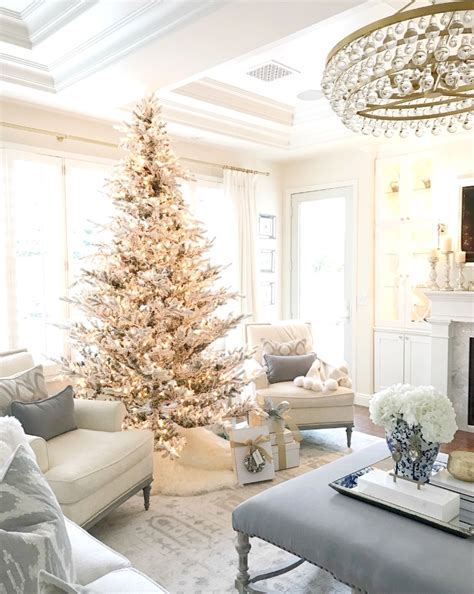 Christmas tree decorations are among the most important components of your christmas home décor. Christmas Decor Tips Tour - 5 Ways to Make your Decor Look ...
