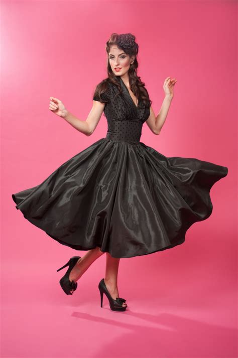 S Hollywood Taffeta Black Dot Petticoat Swing Dress