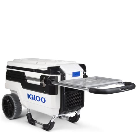 Once you're there, the removable butler tray keeps drinks and snacks up off the. igloo-trailmate-cooler-with-butler-tray - The Cooler Box