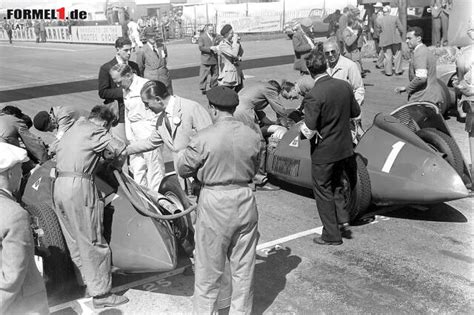 Check spelling or type a new query. Silverstone 1950: Das erste Formel-1-WM-Rennen vor 70 ...