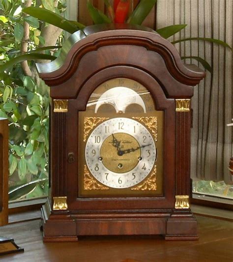 A Howard Miller Limited Edition Hourglass Mantle Clock For 1981