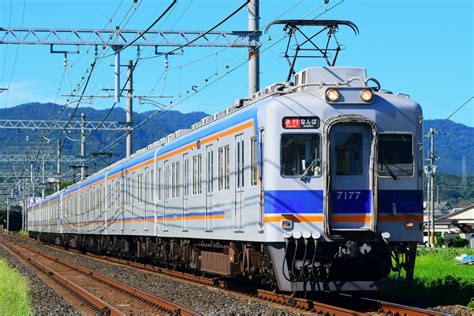 南海電鉄 南海7000系電車 サザン 7177 尾崎駅 鉄道フォト・写真 ...