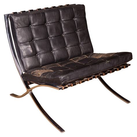 Original Barcelona Chair Design By Mies Van Der Rohe For Sale At 1stdibs