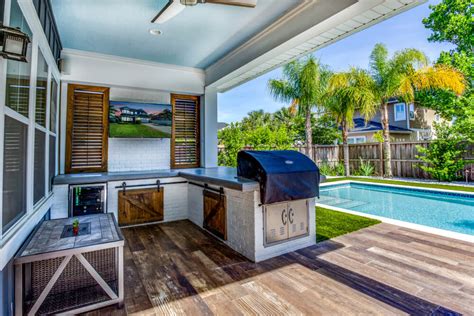 The Best Pool Designs to Compliment Your Outdoor Kitchen | Florida Pool ...