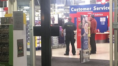 Tesco Extra In Reading Evacuated Over One Man Protest Bbc News