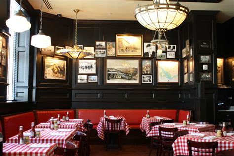 Wondering where to go for a good, healthy meal? P.J. Clarke's: A Washington, DC, DC Restaurant - Thrillist