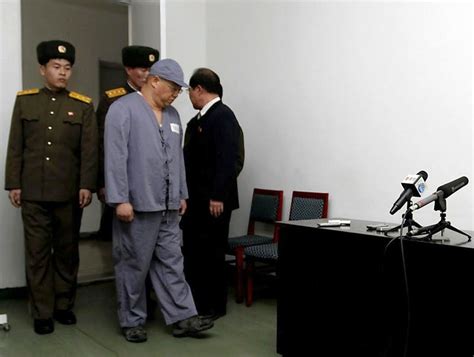 Jailed American Appears Before Reporters In N Korea