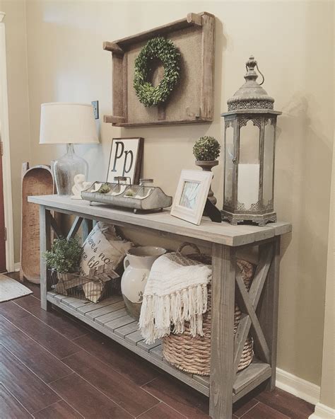 30 Tips For Styling Your Entryway Table