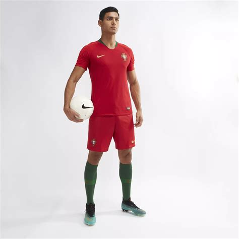 Portugal 2018 World Cup Home Red Soccer Jersey Uniform Shirtshorts