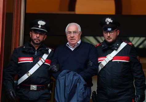 Vier Grote Slagen Tegen De Belangrijkste Italiaanse Maffiagroeperingen