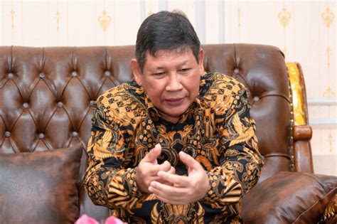 Harga kaca sangat beragam di pasaran tergantung dengan jenis kaca, ketebalan kaca dan diameter kaca. Kemenperin: Insentif Harga Gas Dongkrak Utilisasi Industri ...