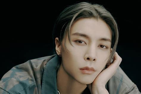 NCTs Johnny Sustains Injury To Take Break From Activities KpopHit KPOP HIT