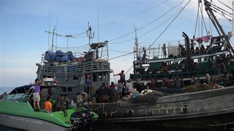 Unwanted The Plight Of Myanmars Rohingya Boat People