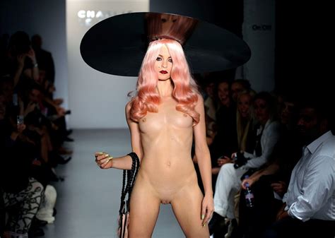 Catwalk In The Nude Designer Sends Naked Down The Catwalk Circus