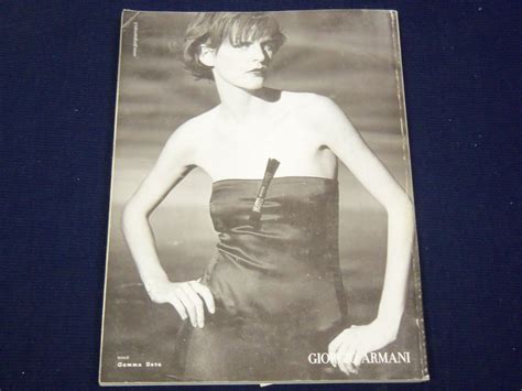 2001 april vogue italia fashion magazine hannelore knuts cover j