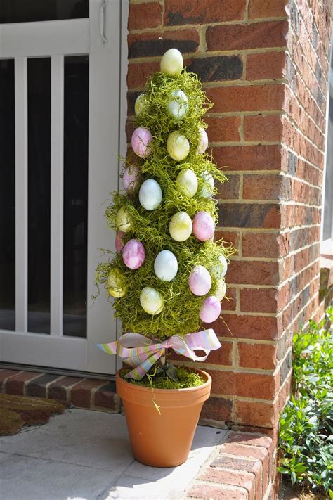 10 Easy Outdoor Easter Decorations Diy Yard Decor Ideas For Easter