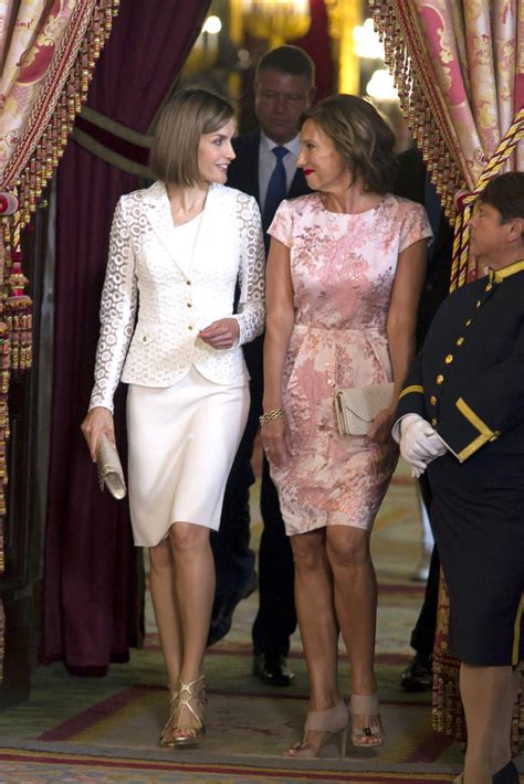 We did not find results for: Creatorul rochiei purtate de Carmen Iohannis în Spania dă ...