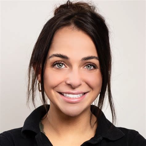 Nikki Lynn Van Heeswijk Orthodontic Assistant Orthodontistenpraktijk Veghel Linkedin