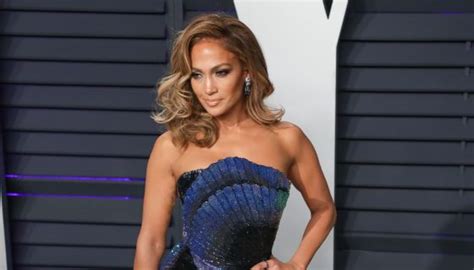 jennifer lopez says all men are ‘useless before they re 33
