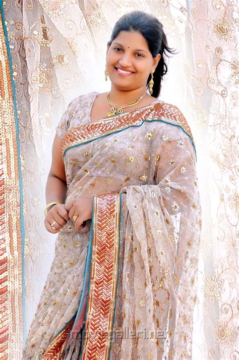 Telugu Actress Preethi Sele In Saree Photo Shoot Stills