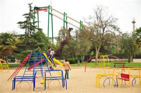 Tienes juegos de aventuras, puzles. Caminar BCN 2012-13 Tardor: Parque O'Higgins_Santiago de Chile