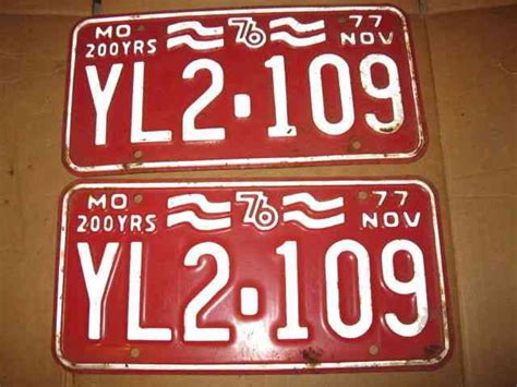 2 Rare 1976 1977 Missouri Bicentennial Auto License Plates