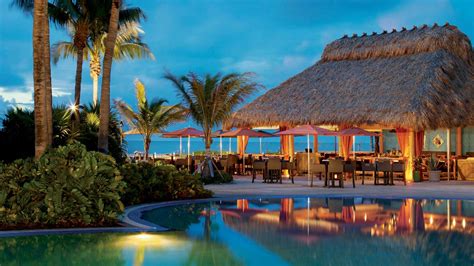 8 best hotel pools in the u s marriott bonvoy traveler hotel pool miami beach resort hotel