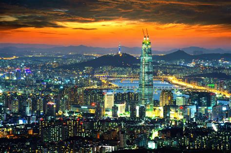 South Korea Skyline Of Seoul The Best View Of South Korea With Lotte World Mall At
