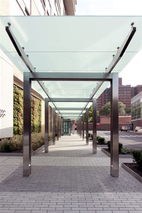 Only smm steel canopies provide maximum strength, durability, security, maximum payload and the benefit of being environmentally friendly. Canopies - Diversified Glass