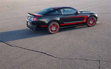 Laguna Seca Package Makes 2012 Ford Mustang Boss 302 A Track Star