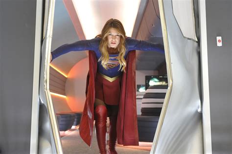 Supergirl Retains Monday Night Spot Following Move To Cw Polygon