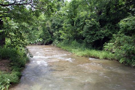 Sulphur Ok A Creek That Runs Through The Park At Sulphur Ok 2007