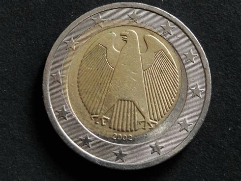 2€ Allemagne 2002 J coeur décentré  Eurorare monnaies fautées ou euro rare