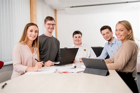 Alle aktuellen news zum thema agentur für arbeit sowie bilder, videos und infos zur bundesagentur für arbeit, arbeitsvermittlung und arbeitslosengeld. Agentur für Arbeit Dortmund - JobVille