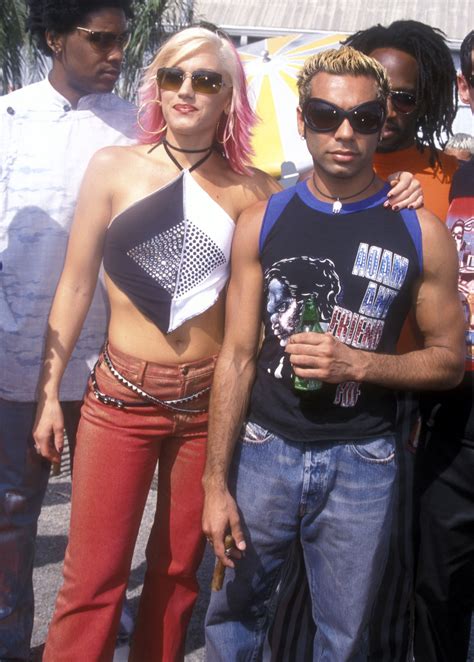 Gwen Stefani And Tony Kanal Photo Galleries Photos And Songs