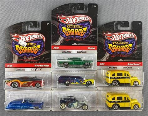 Partial Shipping Box Of Hot Wheels Garage Die Cast Vehicles 0162j On