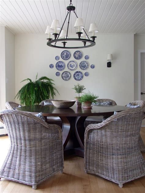 Coastal Estate Kitchen Dining Nook — Carol Reed Interior Design
