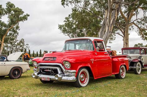 Mclaren Vale Vintage And Classic Car Day Photos From The Ground And Above