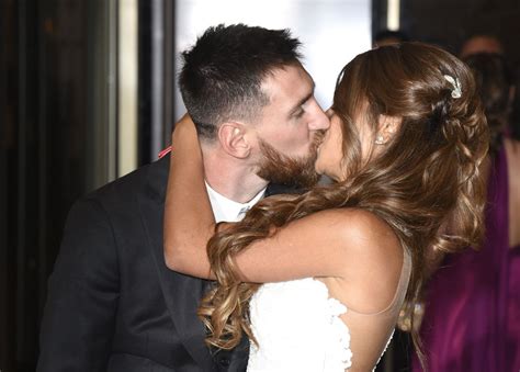 Leo messi joined rosario's local club, abanderado grandoli, at the age of four years and he started. Lionel Messi and Wife Antonella Roccuzzo - Wedding ...
