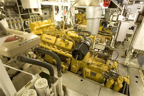 Free Picture Ship Engine Room