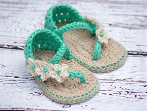 Carefree Baby Sandals Crochet Pattern By Two Girls Patterns Crochet