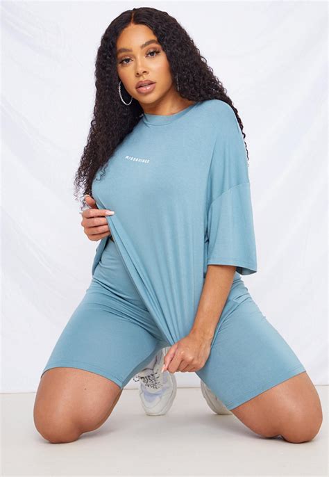 Plus Size Blue Missguided T Shirt And Biker Shorts Co Ord