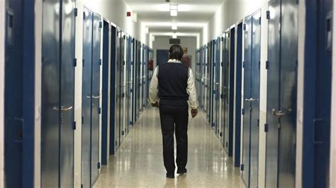 El Icav Facilitará Asistencia Telemática A Los Internos En Centros Penitenciarios