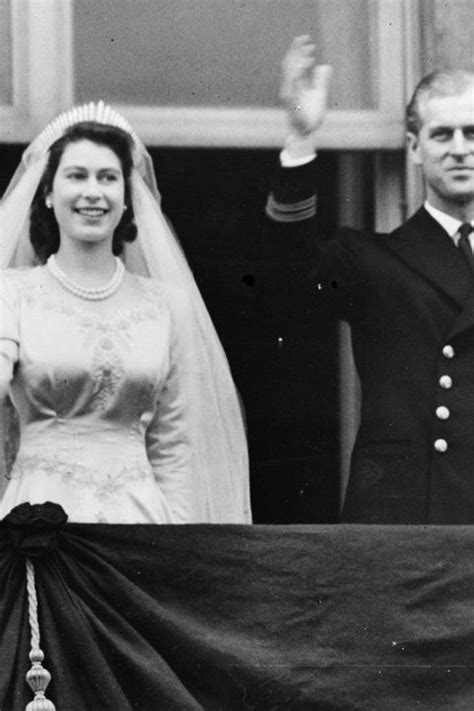 King george vi and queen elizabeth the queen mother. 10 Hidden Details You Didn't Know About Queen Elizabeth's ...