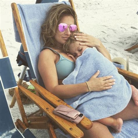 Pregnant Jessie James Decker S Last Vacation Before Baby No PEOPLE Com Jessie James
