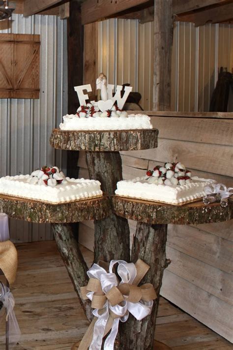 Tree Stump Wedding Cake Wedding Cake Rustic Wedding Cake Table